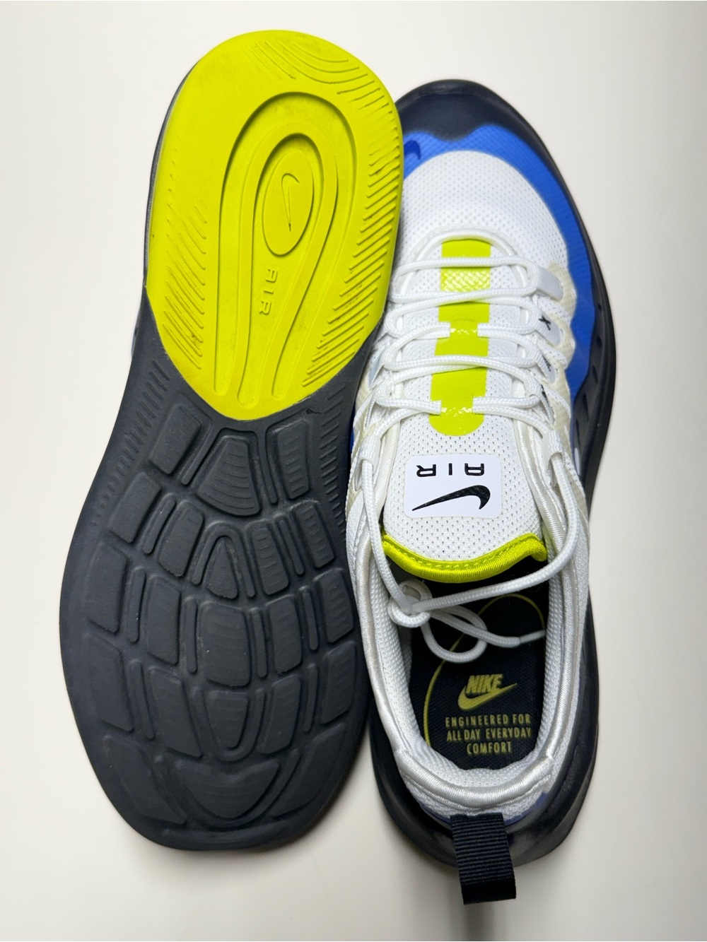 Nike Air Max Axis Men’s Sneakers – US Size 9.5 - Picture 8 of 10